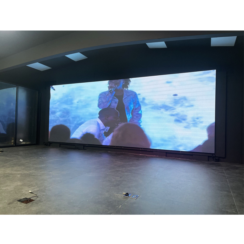 P1.25 P2.5 P2 Indoor LED Display Panel Video Wall Large Screen for Studio Command Control Room