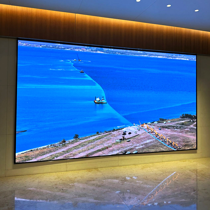 Fixed P2 Indoor LED Display Screen Video Wall Panel for Commercial Advertising Control Room