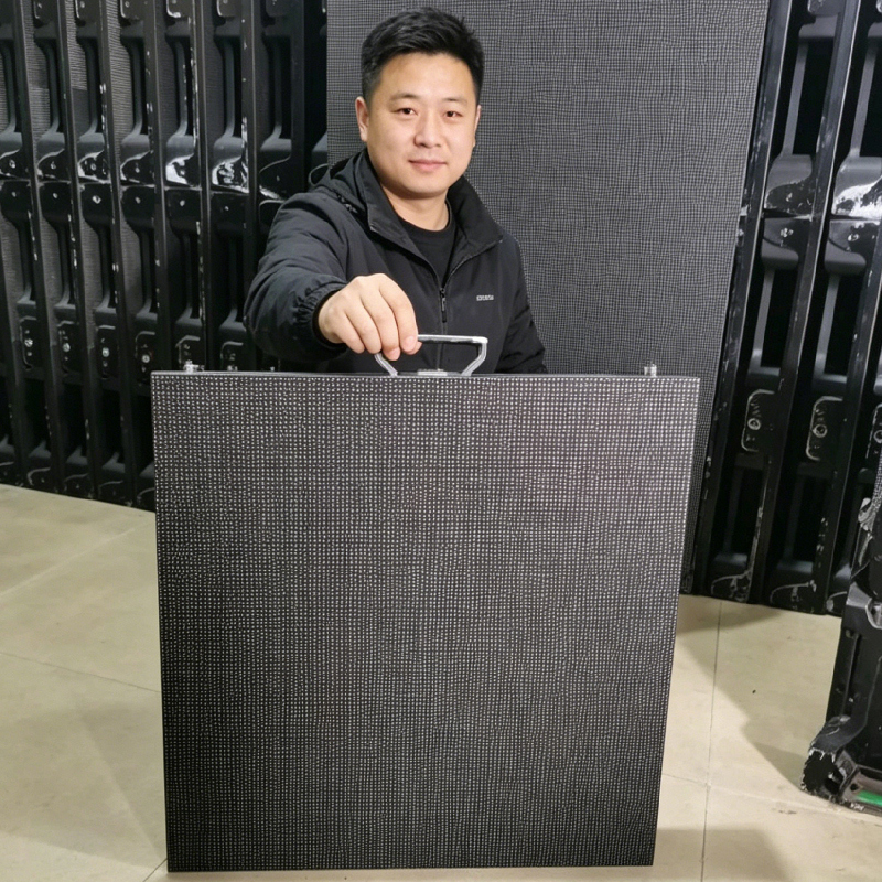 LED indoor P2.6 rental screen is lightweight and easy to install, suitable for weddings, hotels, and event venues