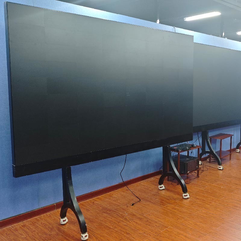 COB packaging all-in-one machine LED display screen 2K high-definition 163 inch giant screen with built-in computer system conference room touch screen