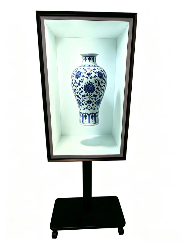 Glasses-free 3D spatial screen, used for displaying products